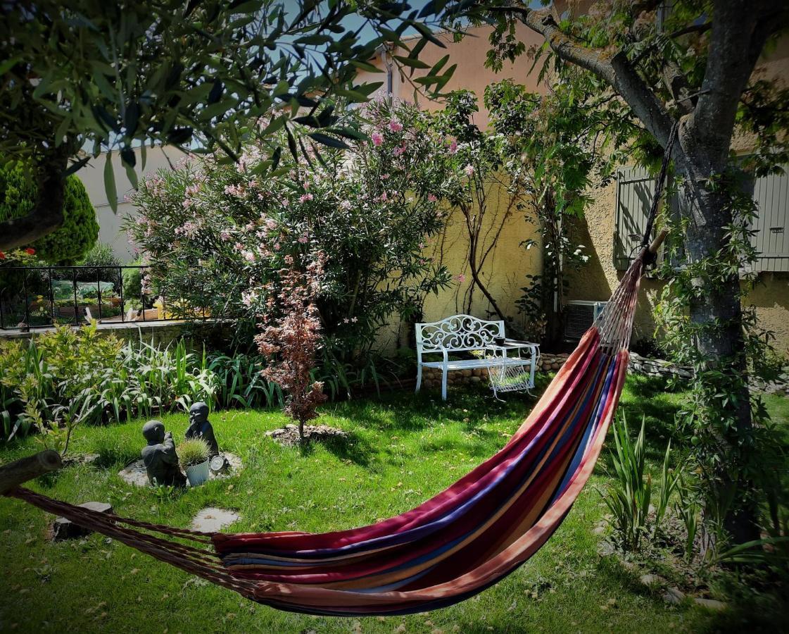 La Maison Du Chemin Des Prairies Morieres-les-Avignon المظهر الخارجي الصورة